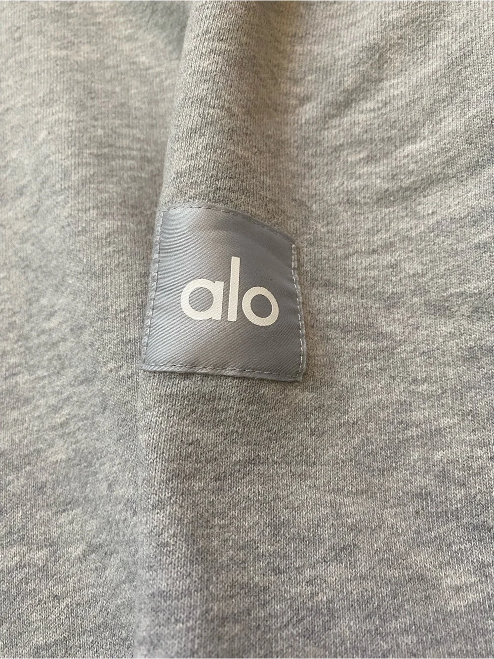 ALO Yoga Renown Gray Full-Zip Hoodie
